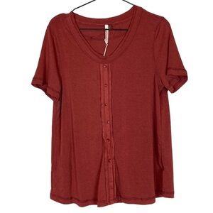 Mur Mur button down red tee